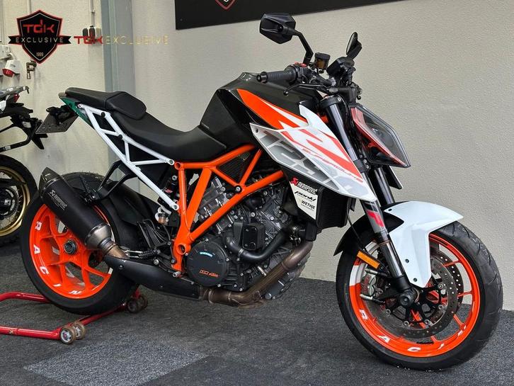 KTM 1290 SUPERDUKE R ALLE PAKKETTEN 2017 29DKM 1390, Motoren, Motoren | KTM, Bedrijf, Naked bike, meer dan 35 kW, 2 cilinders