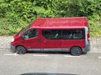 Renault Trafic passenger 9 Persoons bus 2007 Rood, Auto's, Voorwielaandrijving, 1998 cc, 2000 kg, Handgeschakeld