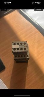 Telemecanique LA1KN22M, Hobby en Vrije tijd, Ophalen, Zo goed als nieuw
