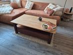 Robuuste houten salontafel met ruime lades, Huis en Inrichting, Tafels | Salontafels, Ophalen, Gebruikt, 100 tot 150 cm, 50 tot 100 cm