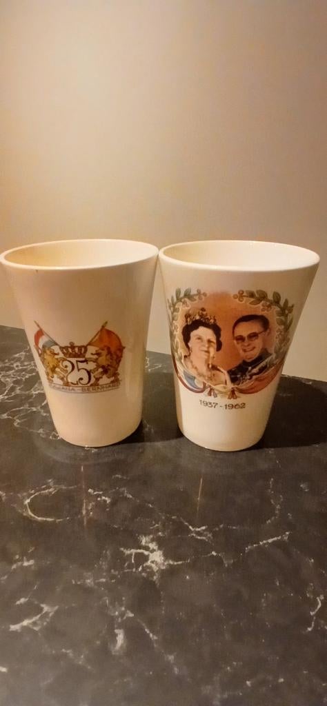 Vintage Koningshuis drinkbeker - Set van 2, Ophalen of Verzenden