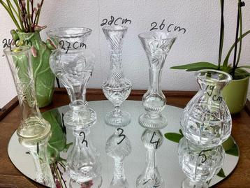 Antieke Kristallen Vazen Set van 5, Geslepen Glas Design Vaz beschikbaar voor biedingen