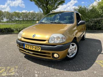 Renault Clio 1.2 RN/NAP/APK/ beschikbaar voor biedingen