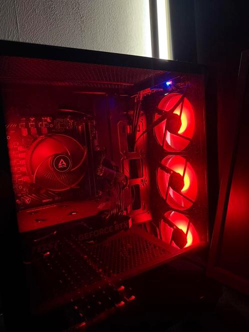 Gaming pc, Spelcomputers en Games, Games | Pc, Zo goed als nieuw, 1 speler, Ophalen