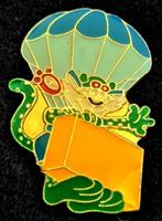 Ballon pin met vreemde passagier..., Verzamelen, Ophalen of Verzenden, Nieuw, Transport, Speldje of Pin