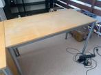 Bureau / tafel 120x60x75 cm, Ophalen, In hoogte verstelbaar, Gebruikt