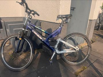 Giant Warp DS300 – Sportieve en betrouwbare fiets beschikbaar voor biedingen