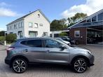 Nissan QASHQAI 1.2 Tekna + Panoramadak, Trekhaak, 360 Camera, Voorwielaandrijving, Gebruikt, 4 cilinders, 116 pk