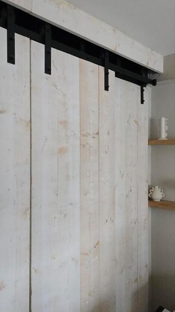 steigerhouten schuifdeuren op rails/ barndoor schuifsysteem beschikbaar voor biedingen