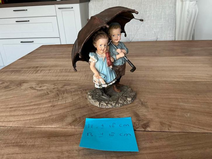 Ot en Sien beeldje Kinderen Onder Paraplu, Verzamelen, Beelden en Beeldjes, Zo goed als nieuw, Ophalen of Verzenden