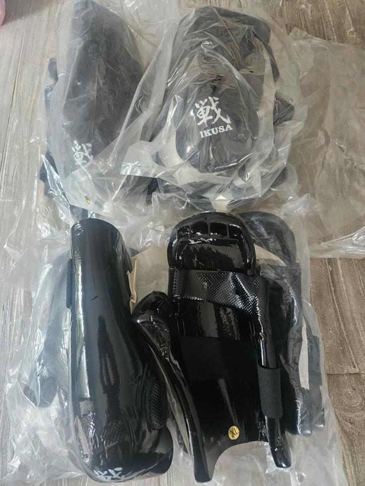 Karate Handbeschermers XL stuks 7 Nieuw in Verpakking!, Diversen, Rommelmarktspullen, Nieuw, Ophalen of Verzenden