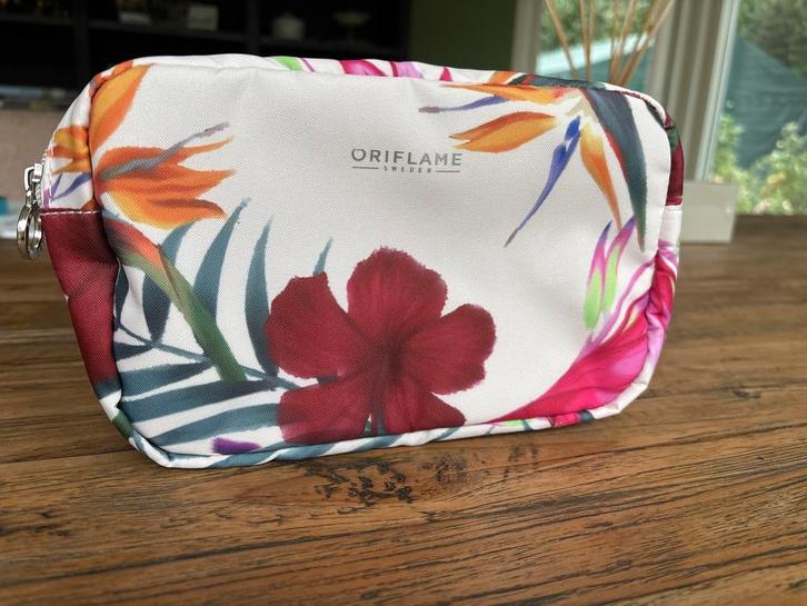 Make-up Tasje met Bloemen, Sieraden, Tassen en Uiterlijk, Beautycases, Nieuw, Softcase, Overige kleuren, Ophalen of Verzenden