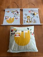 2 nieuwe textielposters + nieuw kussen Luiaard/Oerwoud, Ophalen of Verzenden, Nieuw, Wanddecoratie