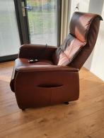 Elektrische sta-op stoel/relax fauteuil bruin, Huis en Inrichting, Fauteuils, Ophalen, Zo goed als nieuw, 75 tot 100 cm, 50 tot 75 cm