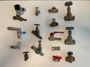 Diverse Afsluitkranen - Waterleiding beschikbaar voor biedingen