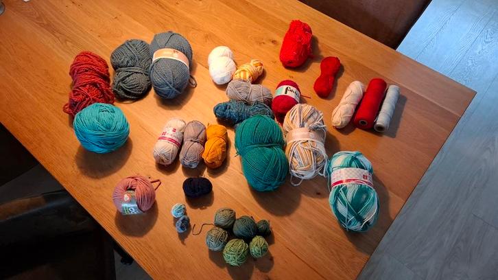 Brei- en haakgaren restant, Hobby en Vrije tijd, Breien en Haken, Breien of Haken, Wol of Garen, Ophalen