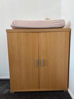 Nette kast/aankleedtafel met deurtjes, Ophalen, Zo goed als nieuw