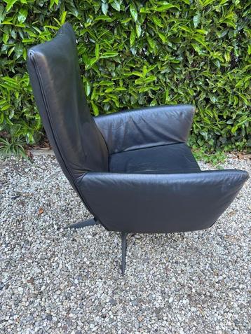 Label van den Berg fauteuil (Foxxy) beschikbaar voor biedingen