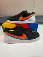 Nike SB Dunk Low Polaroid maat 42,5, Kleding | Heren, Schoenen, Overige kleuren, Nike, Nieuw, Ophalen of Verzenden