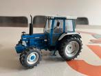 Ford 7810 tractor Universal hobbies, Hobby en Vrije tijd, Modelauto's | 1:32, Ophalen of Verzenden, Zo goed als nieuw, Tractor of Landbouw