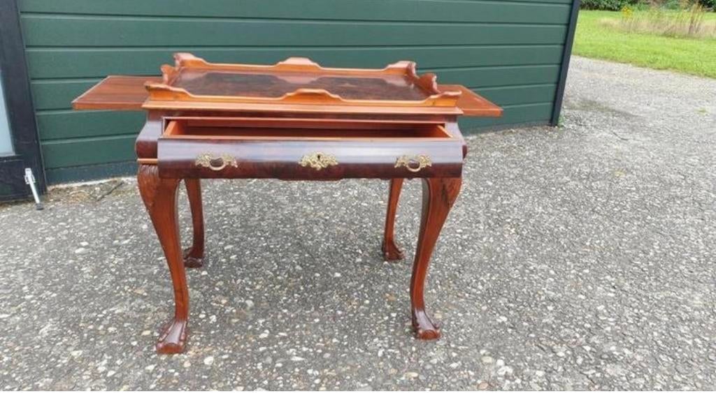 Barok Theetafel Wortelnoten, Ophalen