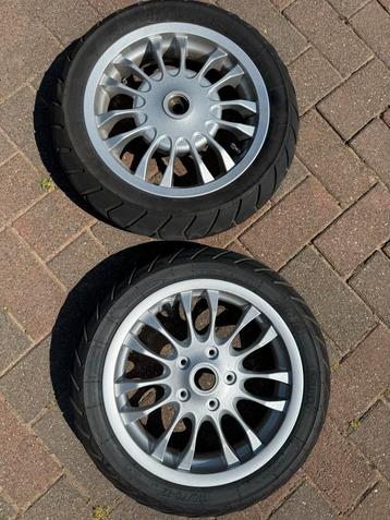 Orginele Vespa Sprint Velgen  beschikbaar voor biedingen