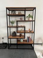 Metalen mangohout boekenkast / industiele kast, Ophalen, Zo goed als nieuw, 25 tot 50 cm, Minder dan 150 cm