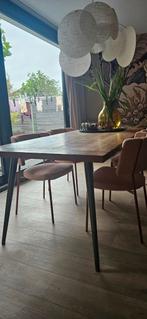 Eettafel van Dutchbone, Ophalen, Gebruikt
