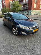 Opel Astra 1.4 Turbo Ecotec 2011 NIEUW APK, Voorwielaandrijving, 65 €/maand, Stof, 4 cilinders
