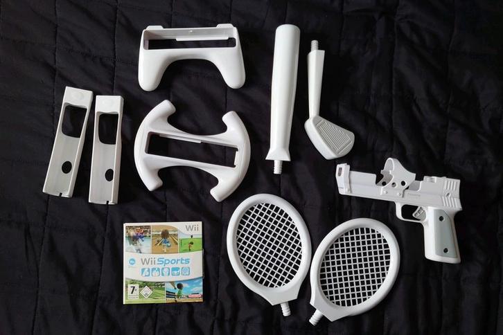 Nintendo Wii spel game Wii Sports met sport attributen, Spelcomputers en Games, Games | Nintendo Wii, Ophalen of Verzenden