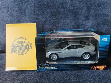 1:43 Aston Martin V12 Vanquish Bond Collection  beschikbaar voor biedingen
