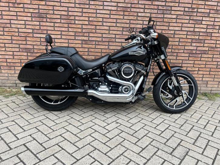 Harley Davidson Chopper 107 wilwaukee-EIGHT FLSB Sport Glide, Motoren, Motoren | Harley-Davidson, Bedrijf, Chopper, meer dan 35 kW