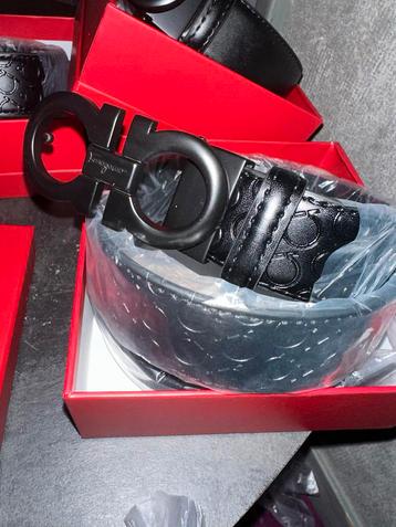 Ferragamo Riem Heren - Nieuw beschikbaar voor biedingen