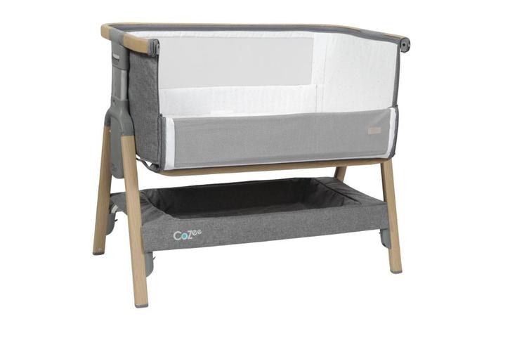 Tutti Bambini CoZee co-sleeper – compleet met draagtas, Kinderen en Baby's, Babywiegjes en Ledikanten, Zo goed als nieuw, Wieg