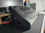 Roland TR-8S Rhythm Performer - inclusief stand, Muziek en Instrumenten, Ophalen of Verzenden, Zo goed als nieuw, Roland