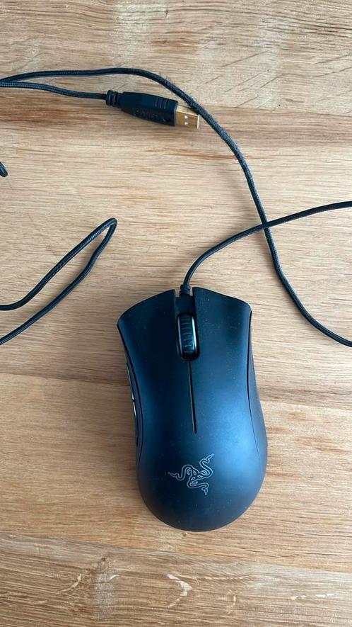 Razer deathadder chroma Gaming muis met rgb, Computers en Software, Muizen, Gebruikt, Muis, Rechtshandig, Bedraad, Gaming muis