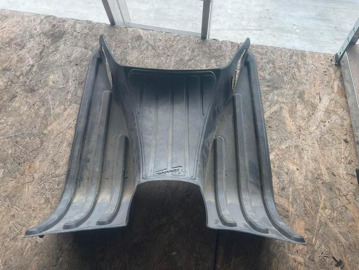 Vespa gts super voetmat zwart grijs, Motoren, Tuning en Styling, Ophalen of Verzenden