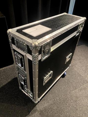 Flightcase Chamsys MQ500M (AMPTOWN duitsland) beschikbaar voor biedingen