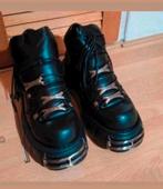 Gothic punk metal stevige sneaker maat 41. Nieuw, Zwart, Overige typen, Nieuw, Ophalen of Verzenden