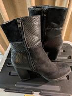 stoere zwarte laars maat 39, Zwart, Lage of Enkellaarzen, Ophalen of Verzenden, Zo goed als nieuw