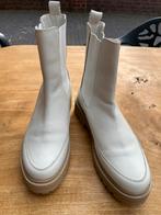 Zusss Enkellaarsjes Maat 39, Kleding | Dames, Schoenen, Ophalen of Verzenden, Zo goed als nieuw, Wit, Lage of Enkellaarzen