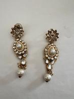 Indian bollywood kundan oorbellen, Ophalen of Verzenden, Nieuw, Overige materialen