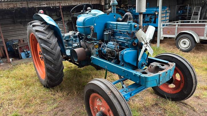 Fordson Super Major, Doe-het-zelf en Verbouw, Gereedschap | Machine-onderdelen en Toebehoren, Zo goed als nieuw, Ophalen