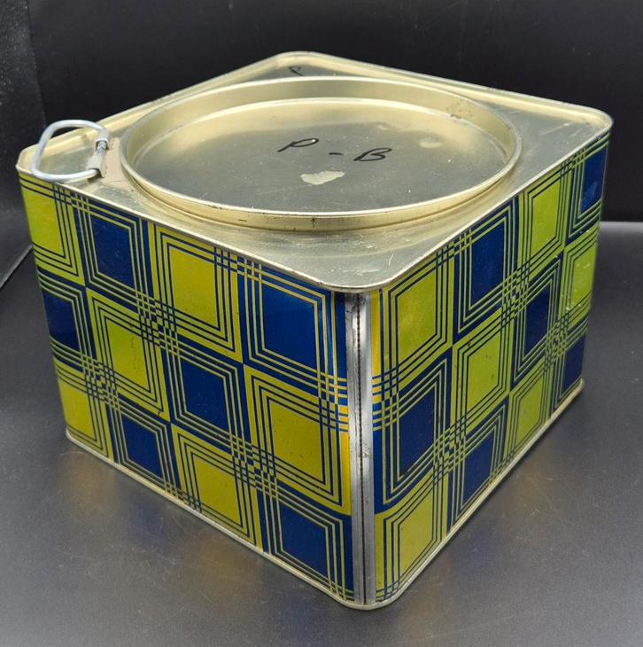 Vintage Olijven Blik, Verzamelen, Blikken, Gebruikt, Overige, Overige merken, Ophalen of Verzenden