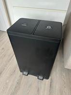grote prullenbak - kort geleden gekocht - 2x 60 liter, Huis en Inrichting, Woonaccessoires | Prullenbakken, 40 liter of meer, Ophalen