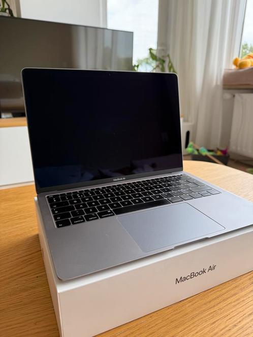 MacBook Air 2019, 13-inch, 250GB, Werkt als nieuw, Met doos, Computers en Software, Apple Macbooks, Zo goed als nieuw, 13 inch