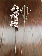 2 kunstbloemen, Ophalen of Verzenden