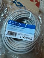 UTP Kabel, Computers en Software, Pc- en Netwerkkabels, Ophalen of Verzenden, Zo goed als nieuw