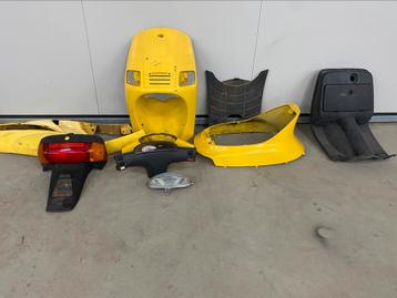  Piaggio Fastrider kappenset – compleet met verlichting  beschikbaar voor biedingen