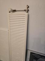 Twee radiatoren - 140 cm x 40 cm & 100 cm x 40 cm, Ophalen, 30 tot 80 cm, Radiator, Zo goed als nieuw